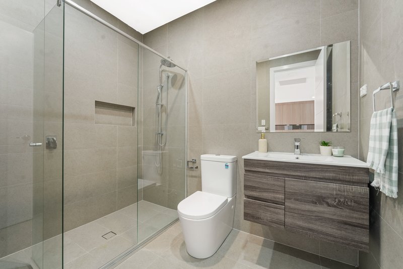 Photo - TH8 Deliah Glade, Riverstone NSW 2765 - Image 3