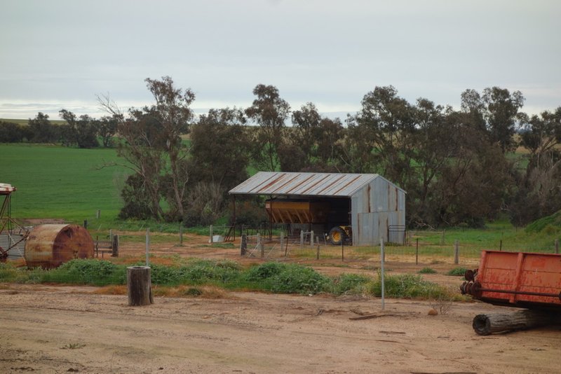 Photo - The Springs 170 Groves Road, Dumberning WA 6312 - Image 5