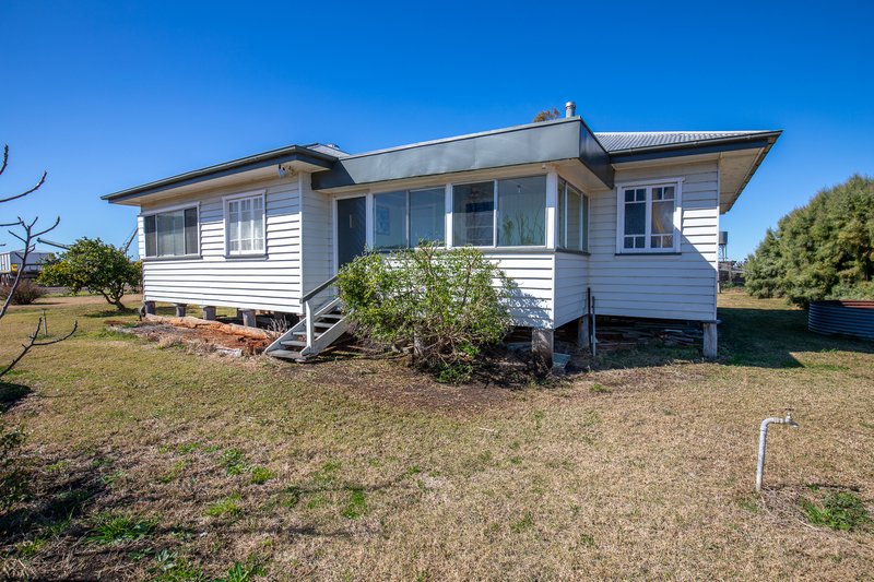 Photo - "Three Oaks" 1268 Tummaville Road, Tummaville QLD 4352 - Image 29