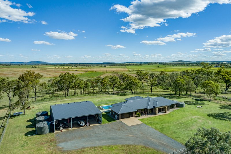 'Trevor Hill' 2093 Gore Highway, Umbiram QLD 4352