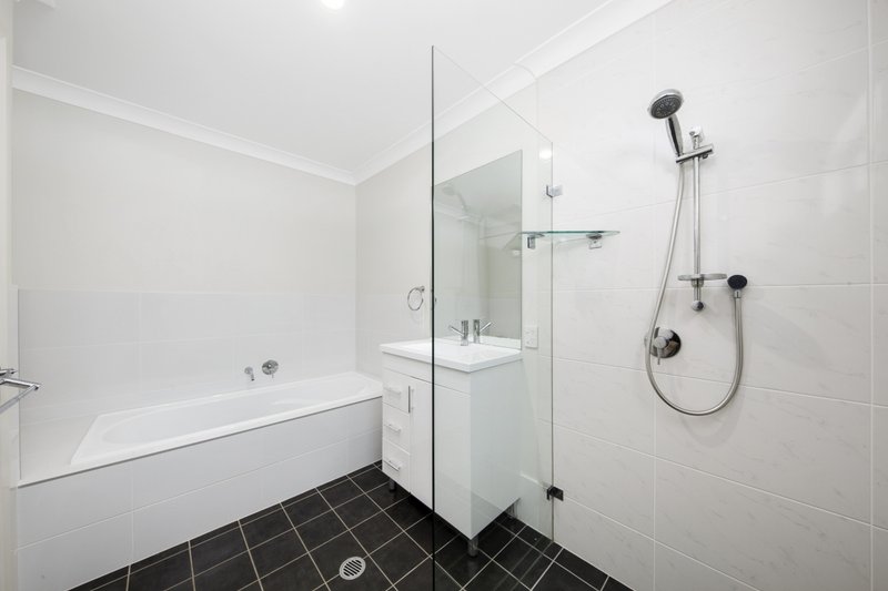 Photo - U 3/80 Lachlan Road, Cardiff NSW 2285 - Image 10
