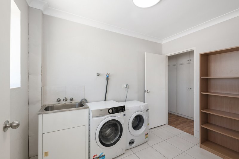 Photo - U 6/15 Rialto Street, Coorparoo QLD 4151 - Image 11