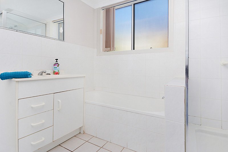 Photo - U1/16 Mountain Street, Mount Gravatt QLD 4122 - Image 9