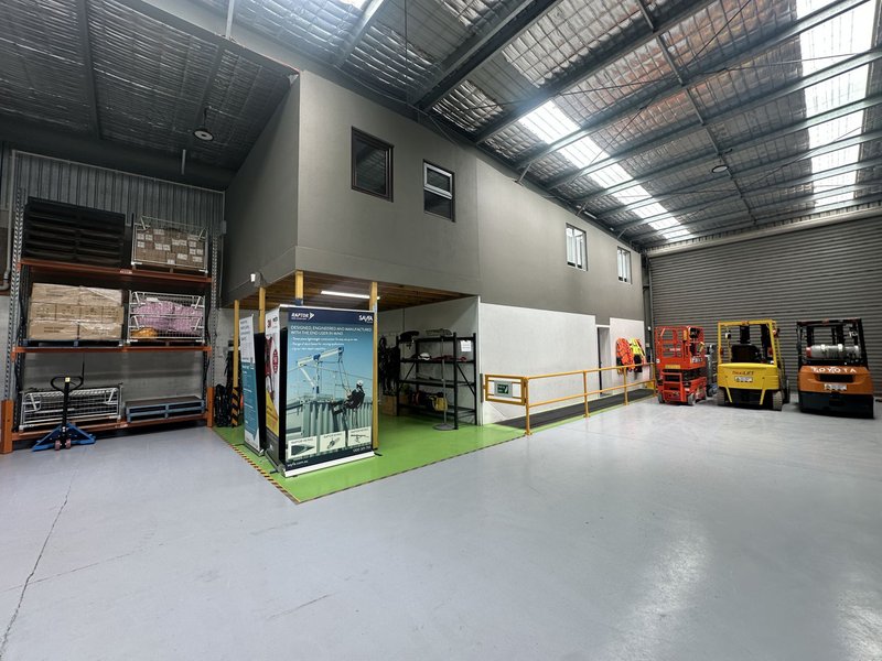Photo - U3/18-20 Maryborough Street, Fyshwick ACT 2609 - Image 14