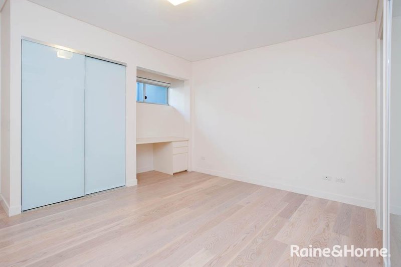 Photo - U8/12 Dowse Street, Paddington QLD 4064 - Image 7