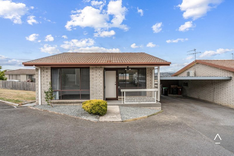 Unit 1, 10 Teal Court, Newnham TAS 7248