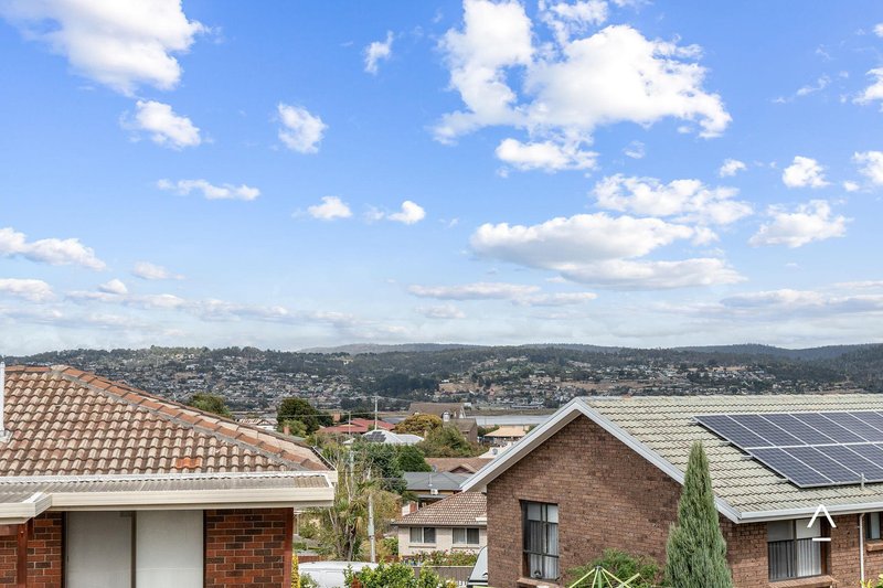 Photo - Unit 1, 10 Teal Court, Newnham TAS 7248 - Image 9