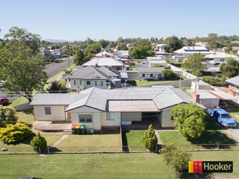 Photo - Unit 1 & 2/2 Begonia Street, South Tamworth NSW 2340 - Image 11