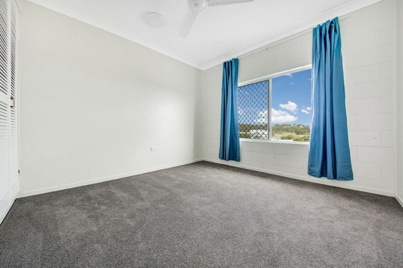 Photo - Unit 1 & 2/2 Elizabeth Street, Tannum Sands QLD 4680 - Image 7