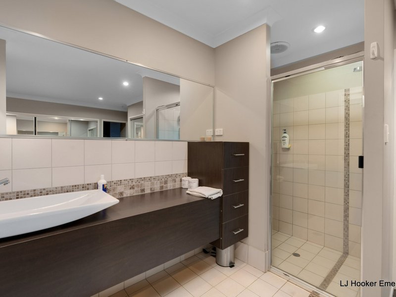 Photo - Unit 1 & 2/228 Borilla Street, Emerald QLD 4720 - Image 10