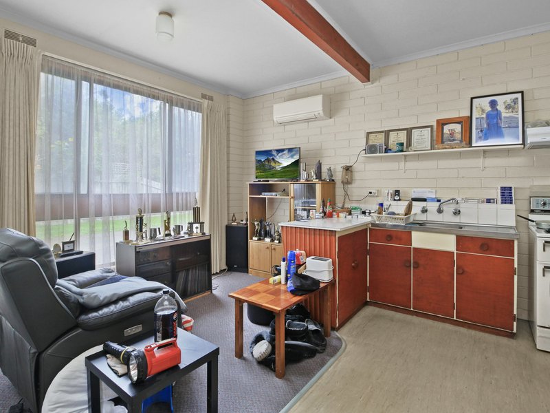 Photo - Unit 1 & 2/23 Maude Street, Lucknow VIC 3875 - Image 2