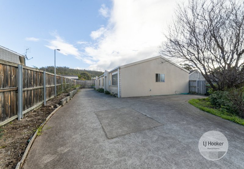 Photo - Unit 1 & 2/29 Fontain Circle, Rokeby TAS 7019 - Image 1