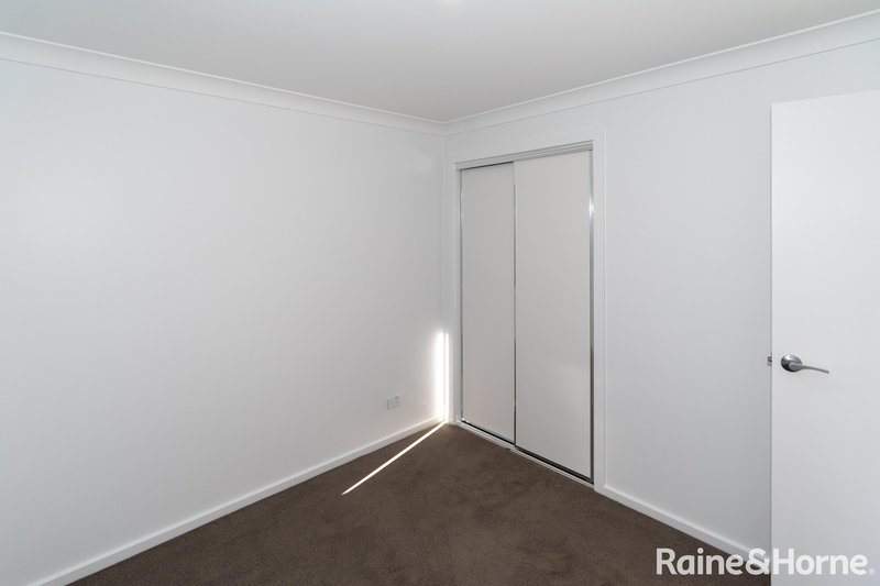 Photo - Unit 1 & 2/3 Toy Place, Tolland NSW 2650 - Image 10