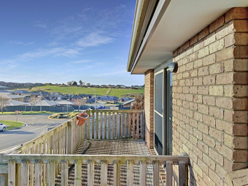 Photo - Unit 1 & 2/41 Loongana Avenue, Shorewell Park TAS 7320 - Image 1