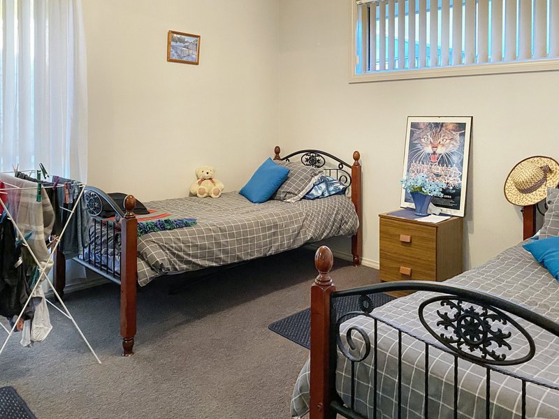 Photo - Unit 1 & 2/41 Loongana Avenue, Shorewell Park TAS 7320 - Image 14
