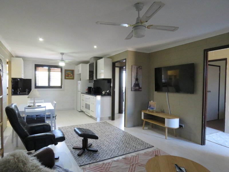 Photo - Unit 1 & 2/58 Vaughan Street, Paynesville VIC 3880 - Image 9