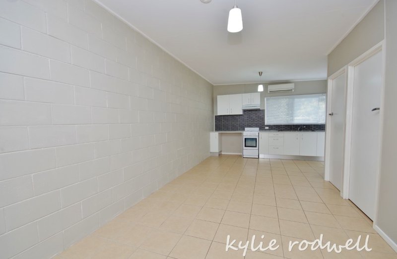 Photo - Unit 1 27 Hart St , Beaudesert QLD 4285 - Image 6