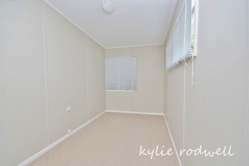 Photo - Unit 1 27 Hart St , Beaudesert QLD 4285 - Image 9