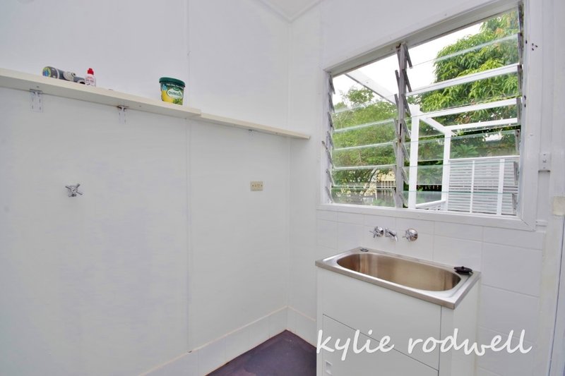 Photo - Unit 1 27 Hart St , Beaudesert QLD 4285 - Image 10