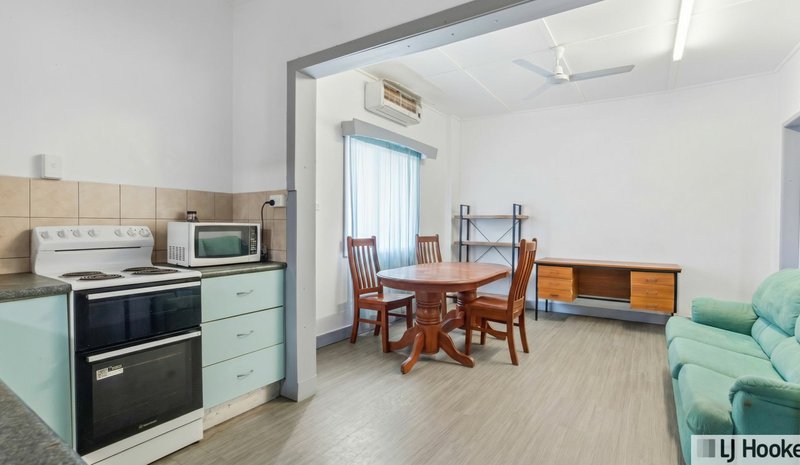 Photo - Unit 1 & 2/9 Thurles Street, Tully QLD 4854 - Image 12