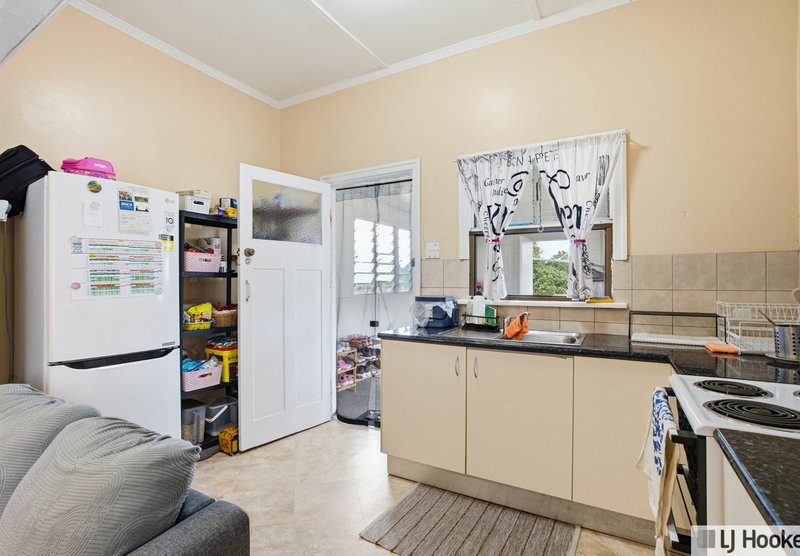 Photo - Unit 1 & 2/9 Thurles Street, Tully QLD 4854 - Image 25