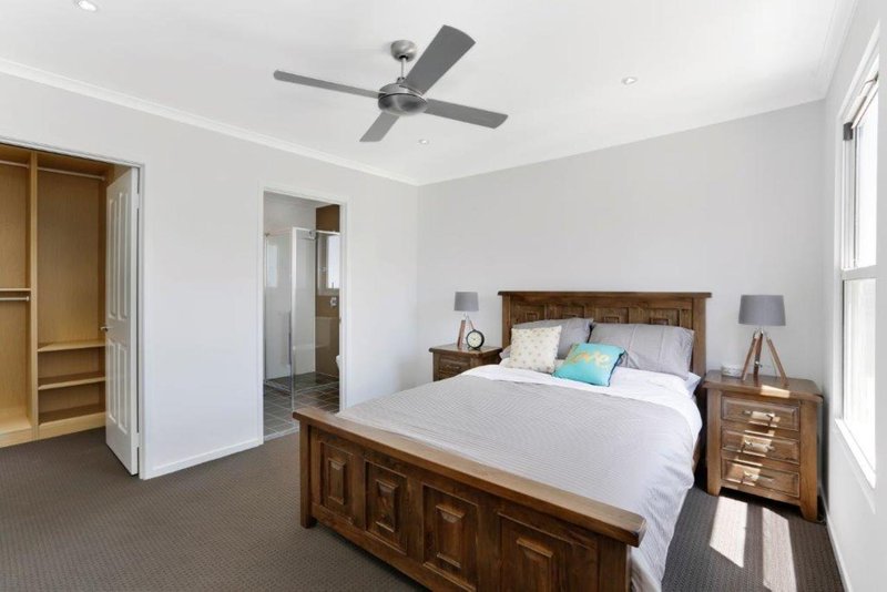 Photo - Unit 1, 3 Brompton Road, Bellambi NSW 2518 - Image 4