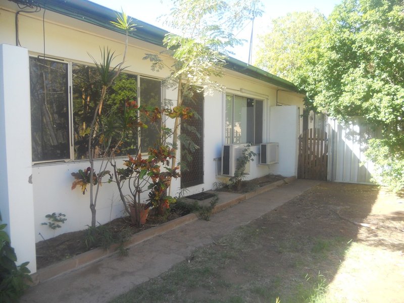 Photo - Unit 1-3/148 West Street, Mount Isa QLD 4825 - Image