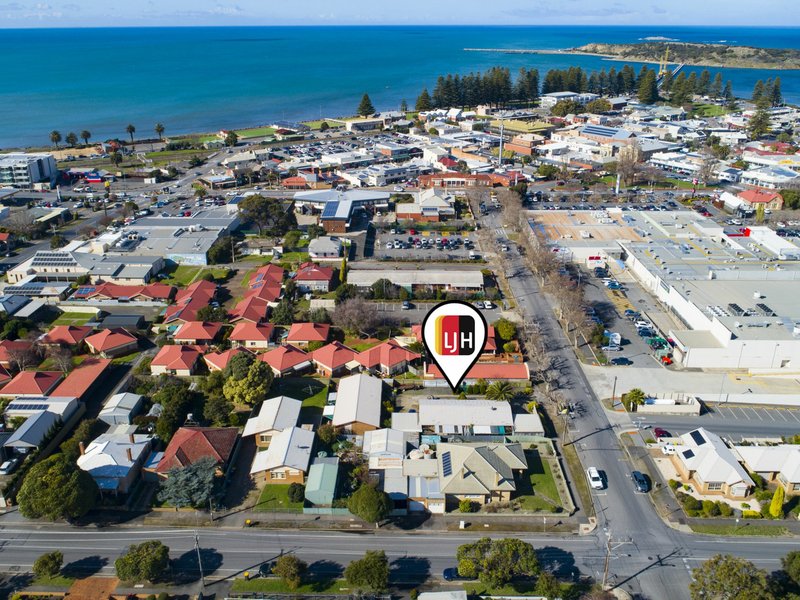 Photo - Unit 1 - 4/16 Hill Street, Victor Harbor SA 5211 - Image 23