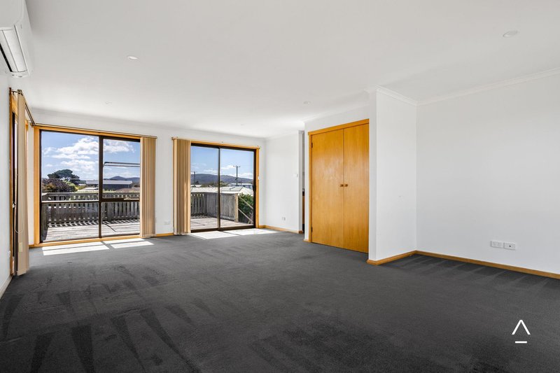 Photo - Unit 1 / 42 Esplanade North, George Town TAS 7253 - Image 4