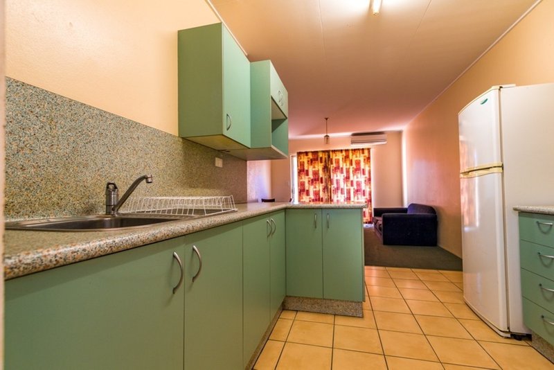 Photo - Unit 1-4/6 King Street, Mount Isa QLD 4825 - Image 2