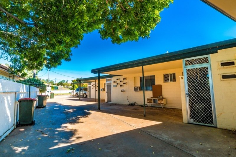 Photo - Unit 1-4/6 King Street, Mount Isa QLD 4825 - Image 9