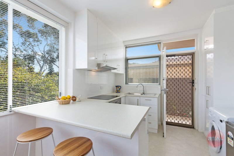 Photo - Unit 1/ 62 Maxwell Terrace, Glengowrie SA 5044 - Image 2