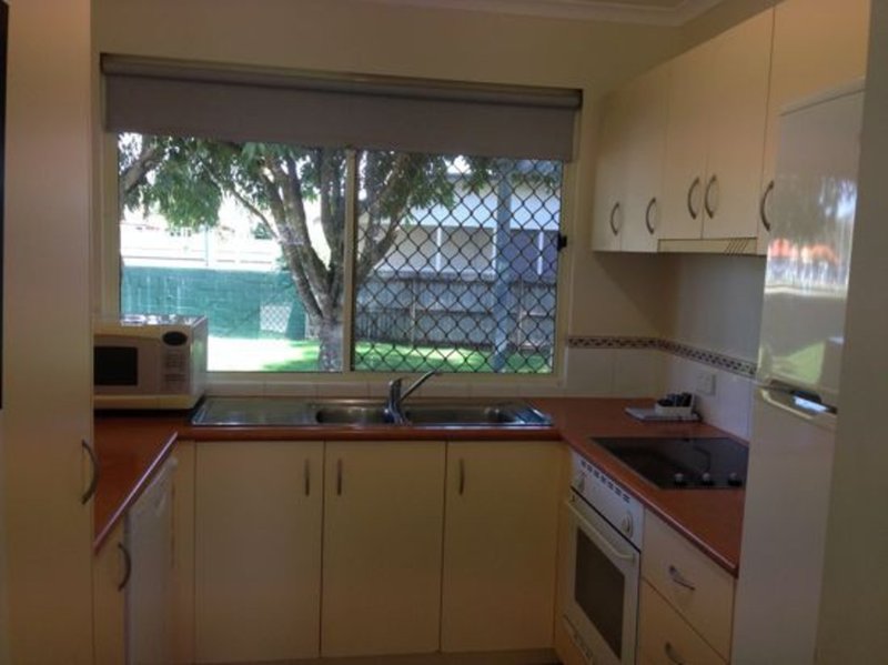 Photo - unit 1 / 73 Hilton Tce , Noosaville QLD 4566 - Image 8