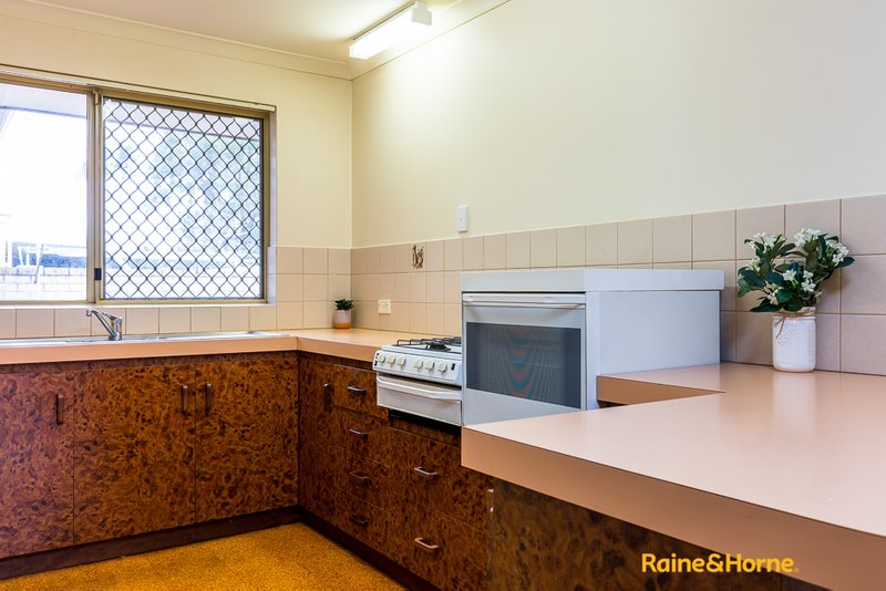 Photo - UNIT 10, 101 Clarke Street, South Bunbury WA 6230 - Image 4