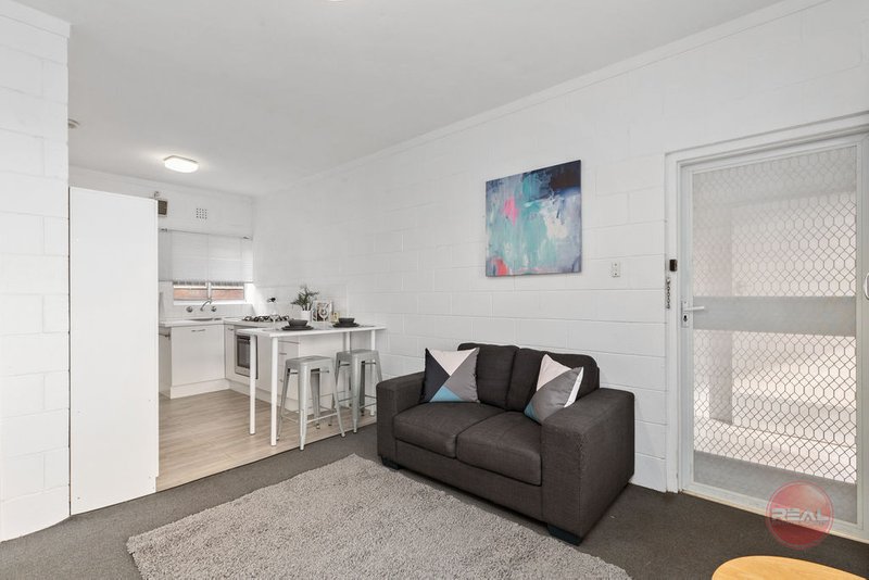 Photo - Unit 10, 5 Crozier Terrace, Oaklands Park SA 5046 - Image 12