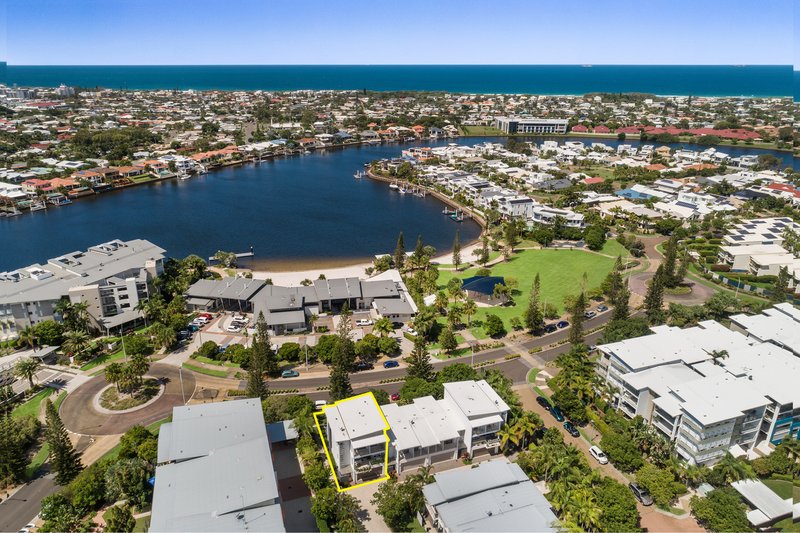 Unit 10/10 Grand Pde , Kawana Island QLD 4575