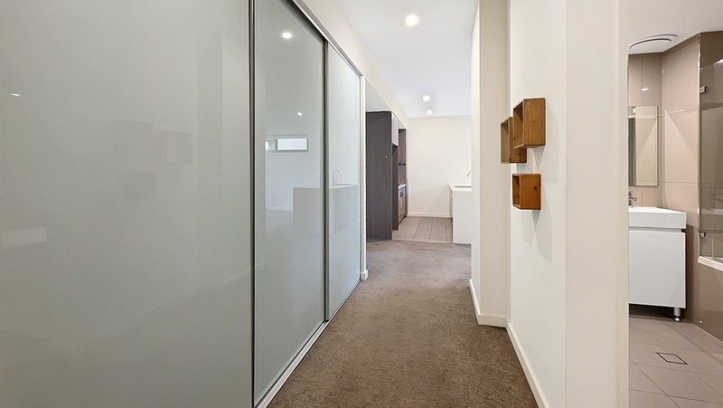 Photo - Unit 101C/17 Hanna Street, Potts Hill NSW 2143 - Image 4