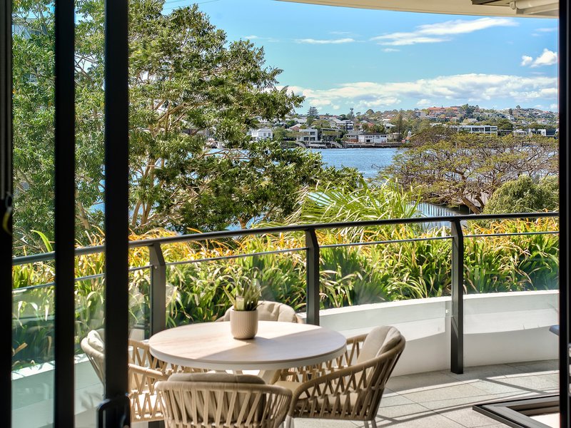 Photo - Unit 1023/53 Skyring Terrace, Newstead QLD 4006 - Image 1