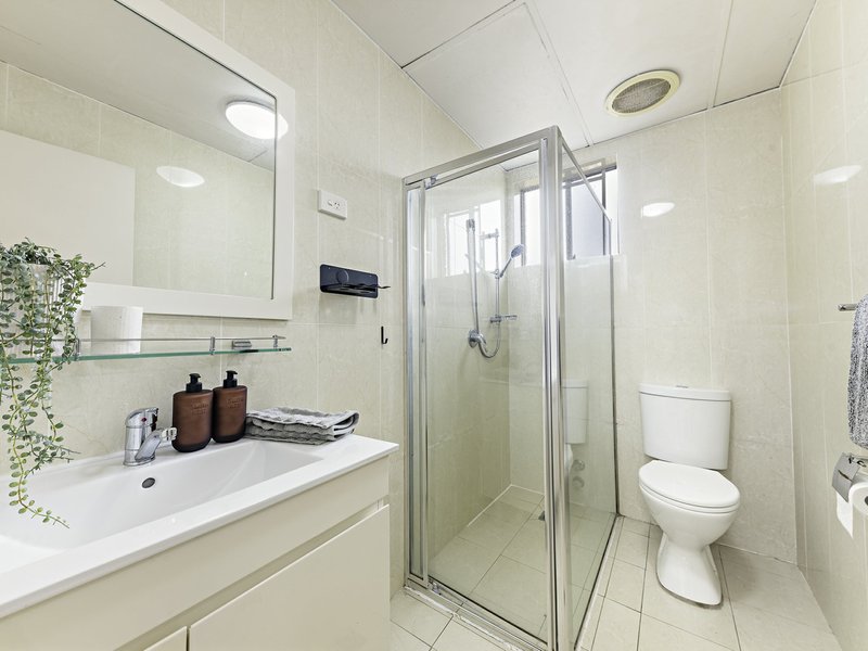 Photo - Unit 10/39-41 Queen Victoria Street, Bexley NSW 2207 - Image 3