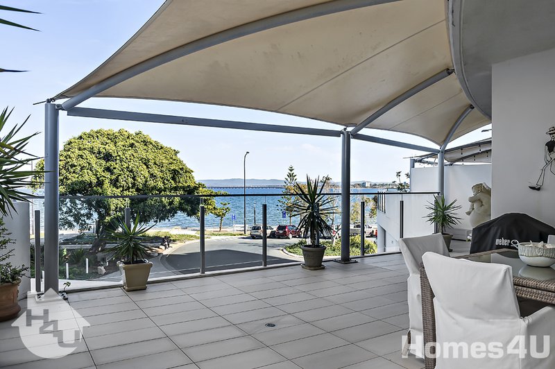 Unit 105/14 Oxley Ave , Woody Point QLD 4019