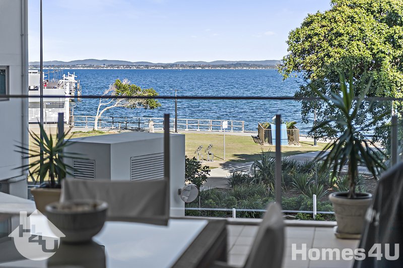 Photo - Unit 105/14 Oxley Ave , Woody Point QLD 4019 - Image 7