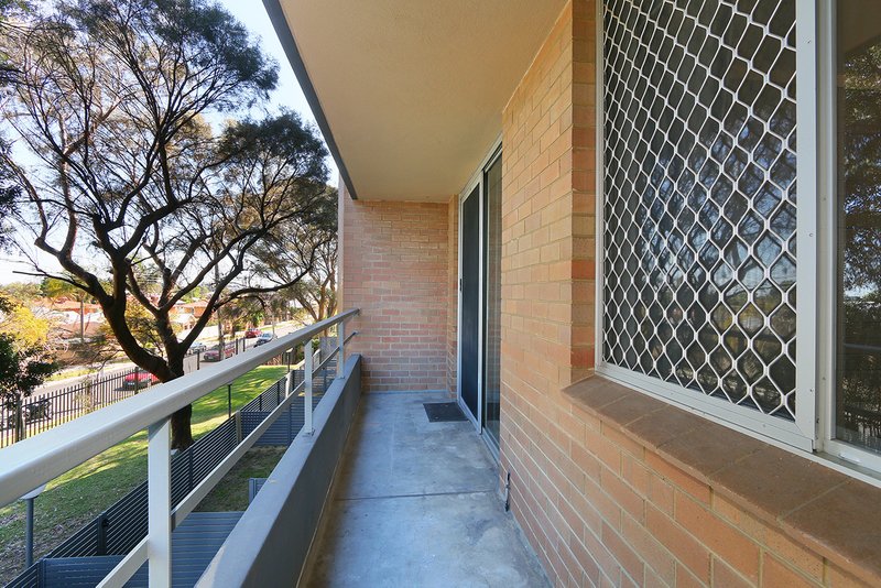 Photo - Unit 10/68 Mcmaster Street, Victoria Park WA 6100 - Image 7