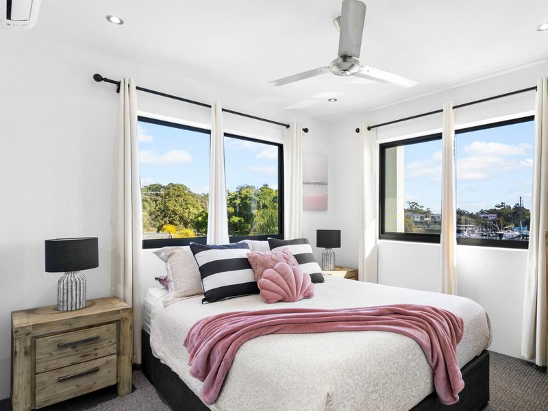 Photo - Unit 108/3-5 Spinnaker Drive, Sandstone Point QLD 4511 - Image 8