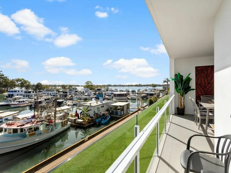 Photo - Unit 108/3-5 Spinnaker Drive, Sandstone Point QLD 4511 - Image 12
