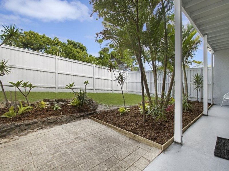 Photo - Unit 1/1 Currawong Crescent, Peregian Beach QLD 4573 - Image 2