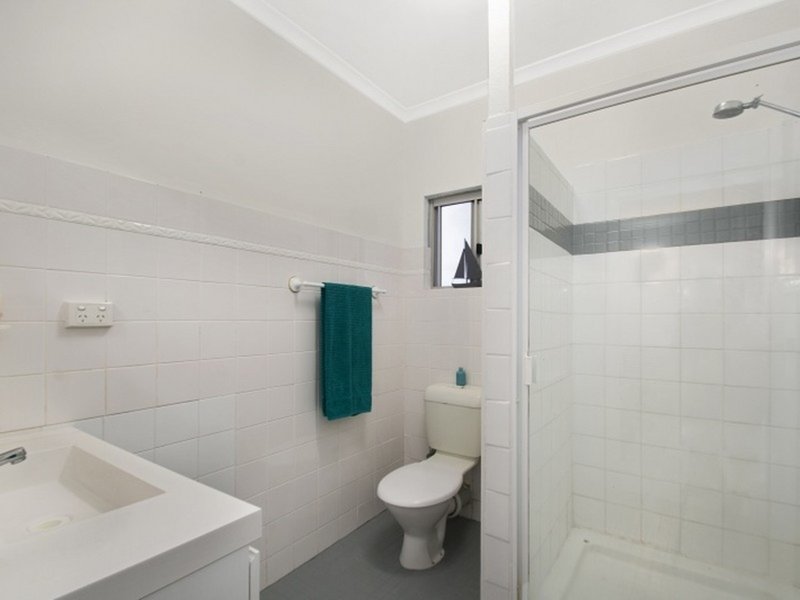 Photo - Unit 1/1 Currawong Crescent, Peregian Beach QLD 4573 - Image 6
