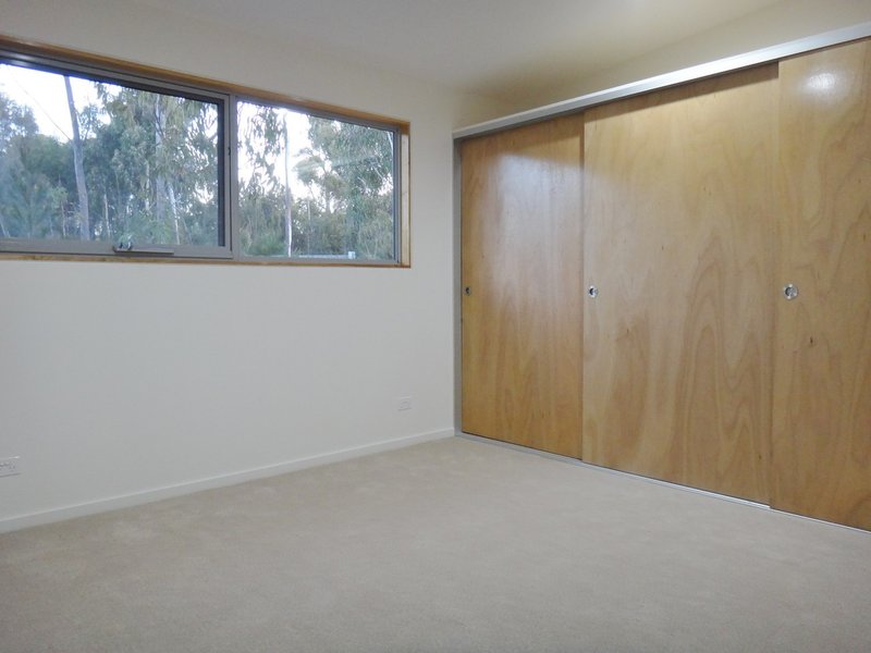 Photo - Unit 1/1 Oberon Place, Scamander TAS 7215 - Image 7