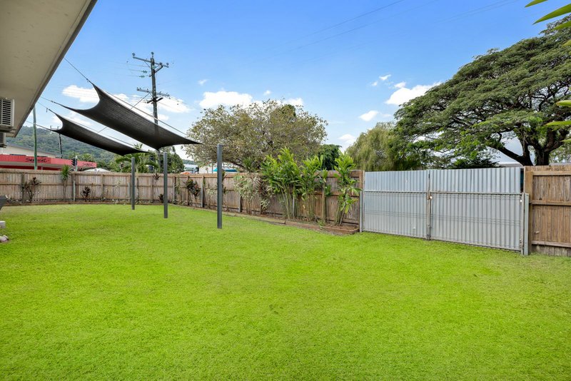 Photo - Unit 1/1 Richardson Street, Edge Hill QLD 4870 - Image 11