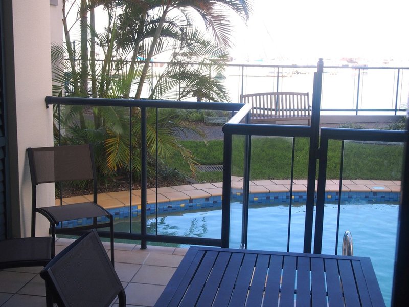 Photo - Unit 110 & 111 Mantra Resort, Buccaneer Drive, Urangan QLD 4655 - Image 10