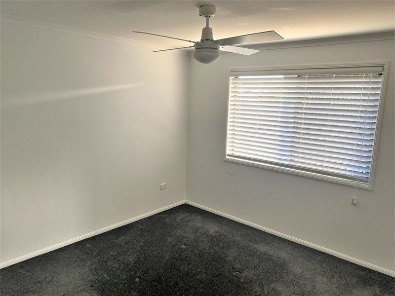 Photo - Unit 1/10 Summers Court, Kingaroy QLD 4610 - Image 9